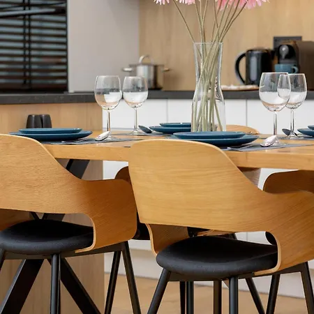 Port Marine With Sea View By Renters Apartament