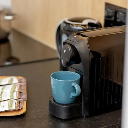 Port Marine With Sea View By Renters Apartament Gdynia