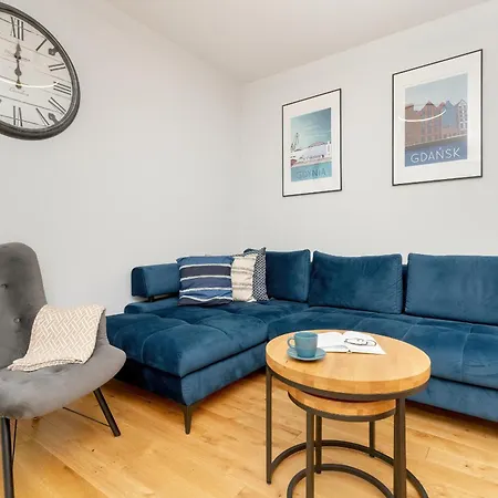 Port Marine With Sea View By Renters Appartement Gdynia