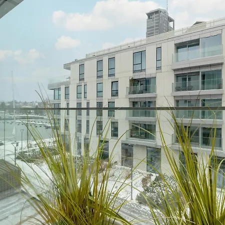 Port Marine With Sea View By Renters