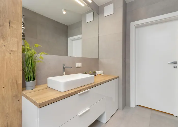 Port Marine With Sea View By Renters Апартаменты